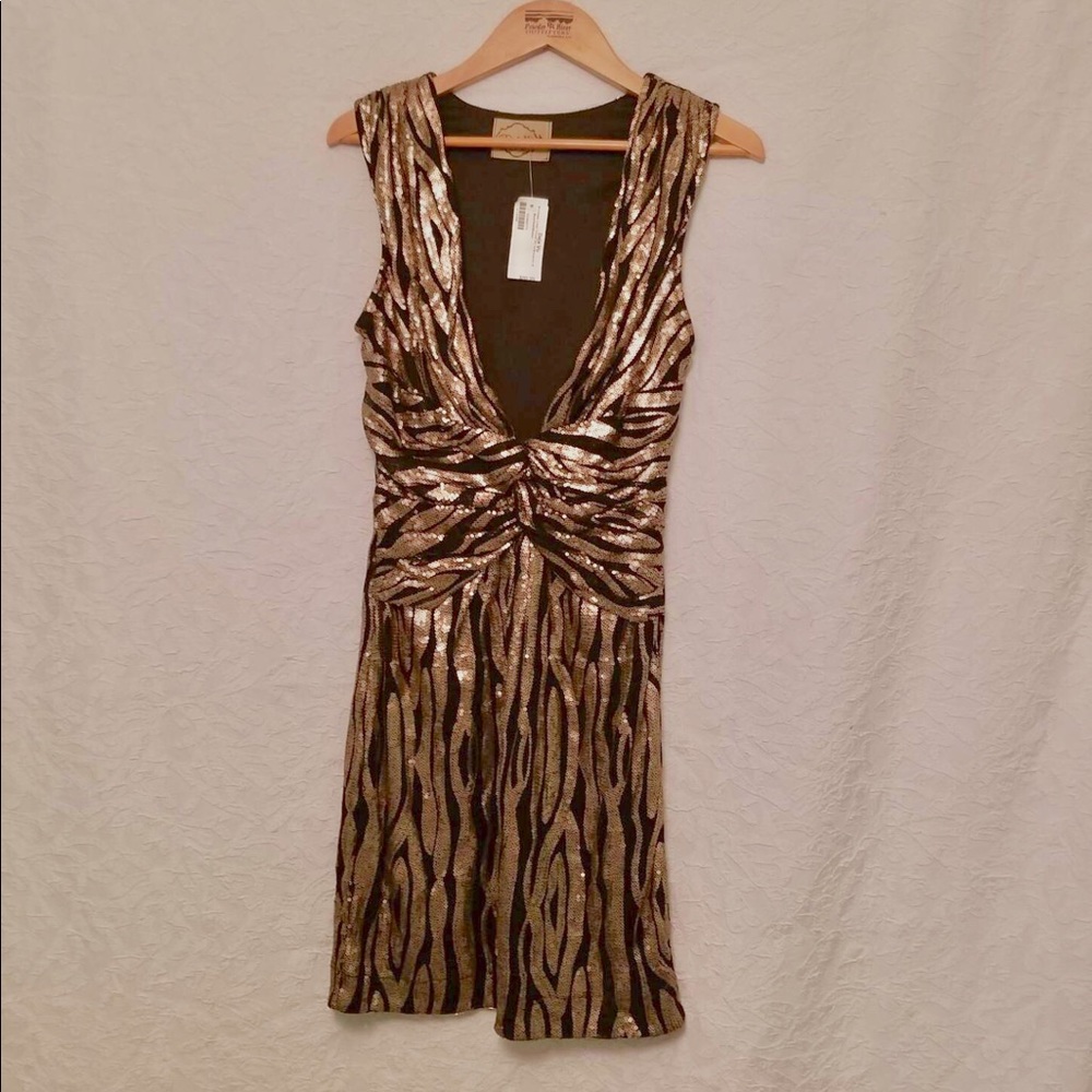 NWT DeJaVu Sequined Dress